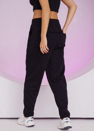 Спортивные штаны бананы с необработанными швами 2 цвета