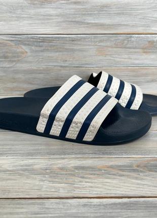 Adidas originals adilette оригінальні шльопанці