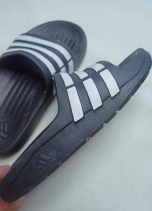 Шлепанцы adidas kids flip flops. легкие шлепанцы adidas. дитячі ляпанці. дитячі шльопанці5 фото