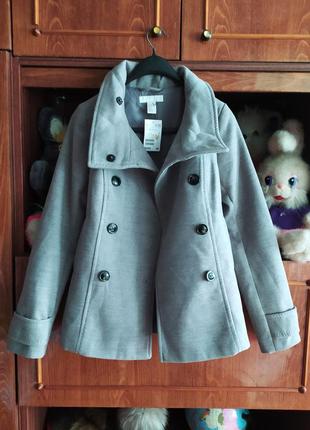 Пальто-пиджак стильный женский серый с пуговками