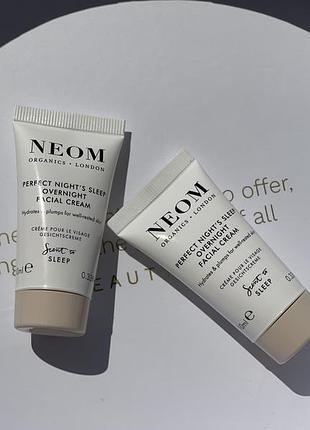 Нічний зволожуючий крем для обличчя neom perfect night's sleep overnight facial cream