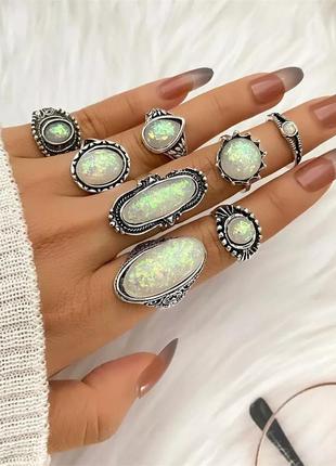 Набор винтажних колец кольцо с большим камнем модные трендовые стильные колечка кольца в стиле бохо кольцо с камнем изыскание кольца1 фото