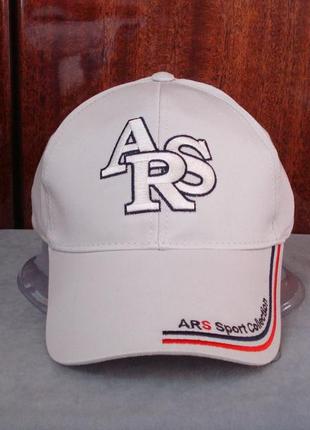 Бейсболка atrics