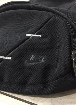 Nike нові бананки у чорному кольорі на весну/ літо4 фото