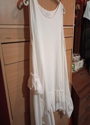 Платье-сараыан с воланами из италии