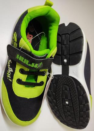 Кросівки marvel⛹️🇩🇪2 фото