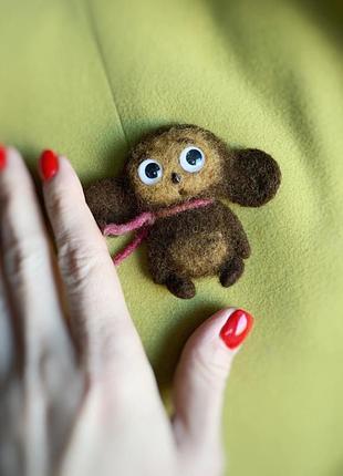 Чебурашка брошь из шерсти , ручная работа