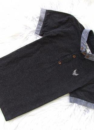 Стильная футболка поло tu