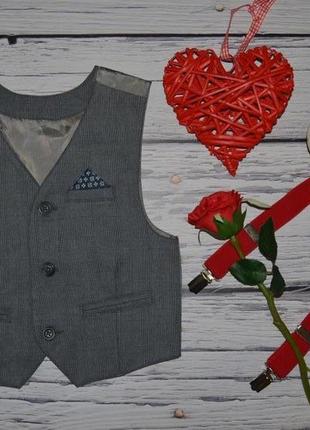 4 роки 104 см дуже модна класна жилетка жилет класика стильному хлопчику