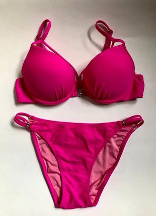 Купальник раздельный, розовый.