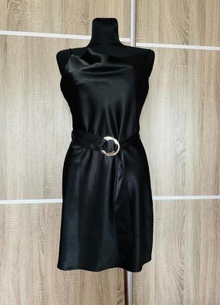 Нове плаття на бретельках