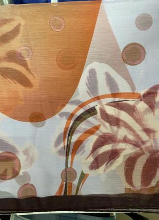 Женский шейный  платок  с абстрактным рисунком 84 см2 фото