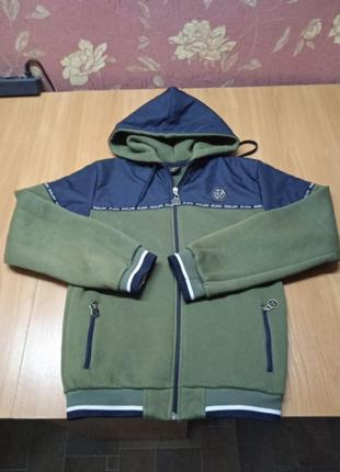 Тепла стильна курточка на флісі 176 см,на 14-15 років