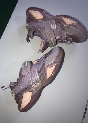 Модні кросівки фіолетовий пурпурний