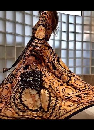 Вінтажна довга принтована сукня плаття у стилі арті