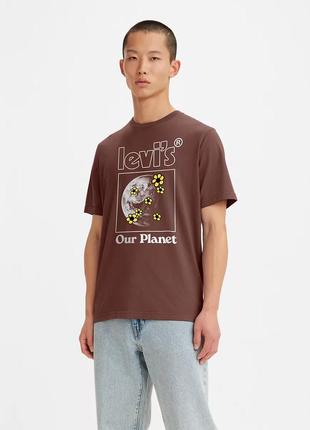 Levi's relaxed fit short sleeve