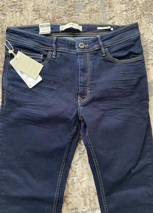 Крутые скинни темно синие зауженные мужские джинсы7 фото