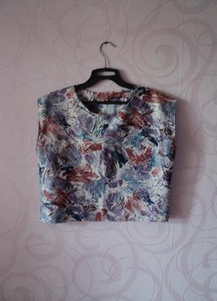 Вінтажний кроп-топ з геометричним принтом