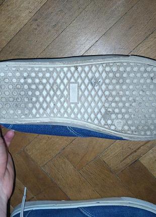 Кросівки унісекс 4