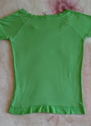 Салатовая футболка со стразами2 фото
