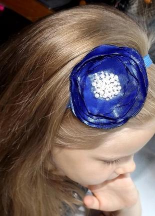 Квітка на резинці. обідок-гумка. прикраса зачіски для дівчаток