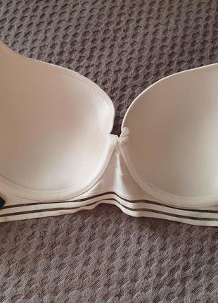Ліфчик (бюстгалтер)