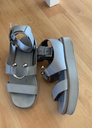 Босоніжки Vic mation и (23,5)