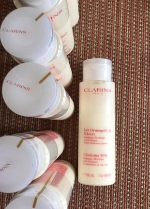 Очищаюче молочко clarins cleansing milk with gentian and moringa для комбінованої і жирної шкіри