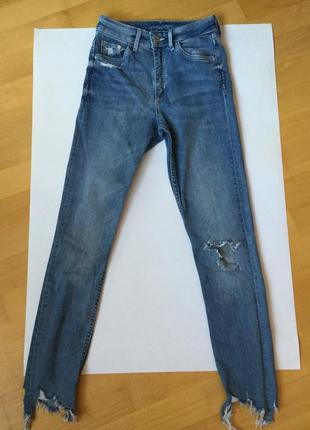 Стильные джинсы h&m размер 25