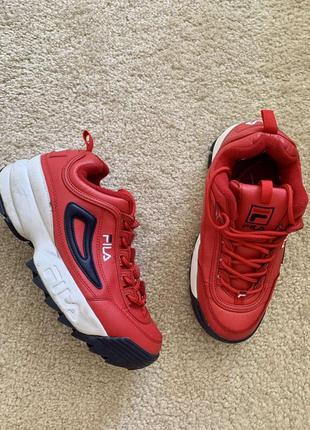 Фірмові шкіряні кросівки fila usa,оригінал