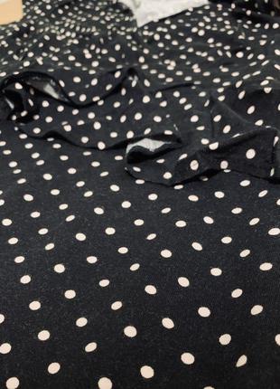 Платье трикотаж черное базовое в мелкий горошек с баской, оаэ, 12/40 (626m)8 фото