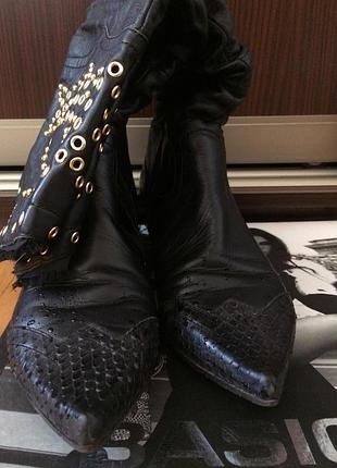 Шкіряні чоботи