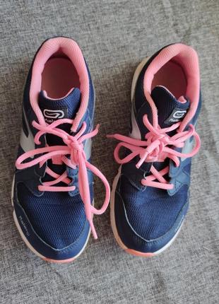 Брендові мега легкі та зручні кросівки для бігу ходьби kalenji decathlon 36