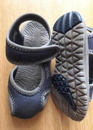 Сандалі teva 3