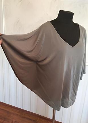 Красива мерехтлива туніка, розмір 50-52.