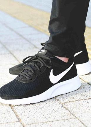 Оригінальні кросівки nike tanjun black white | 812655-011