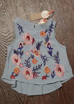 Брендове нове платтячко сукенка з вишивкою  на 0-3 місяця від  river island