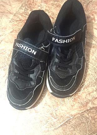 Кросівки шкіряні 2