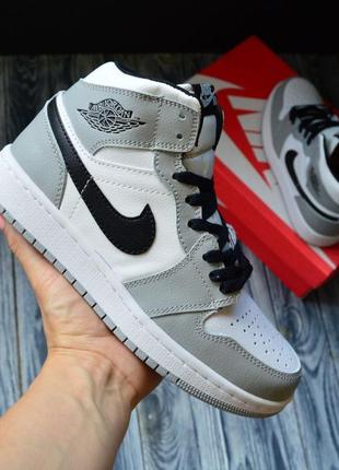 Жіночі високі шкіряні кросівки nike air jordan retro #найк