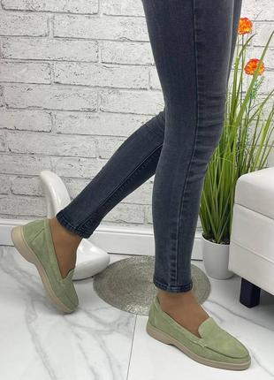 Женские замшевые оливковые туфли9 фото