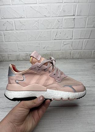 Кроссовки adidas