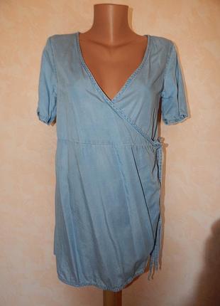 Легкое джинсовое платье на запах