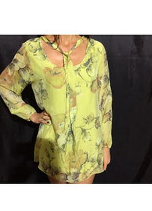 Блуза салатовая с крупным цветочным принтом натуральный шёлк