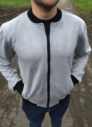 Чоловічий бомбер 3