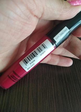 Rimmel stay satin атласна помада блиск (відтінок 800 rad 5,5 мл)4 фото