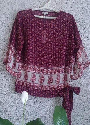 Очень красивая нежная блуза с расклешенными рукавами рapaya