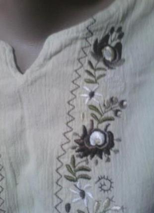 Блузочка с вышивкой р м2 фото