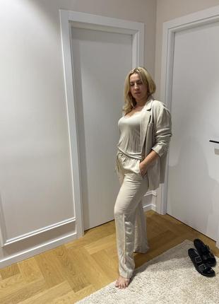 Стильный костюм zara