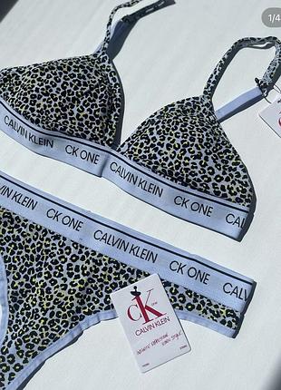 Новый комплект белья calvin klein