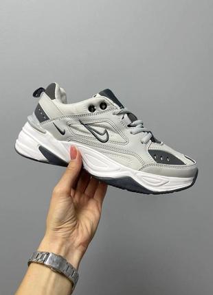 Чудові жіночі кросівки elite nike m2k tekno atmosphere grey black світло-сірі